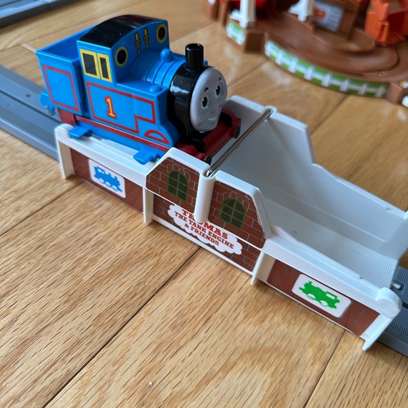 Vintage Thomas & Friends Big Loader Complete With Instructions Tomy 2001 Working - Picture 12 of 15